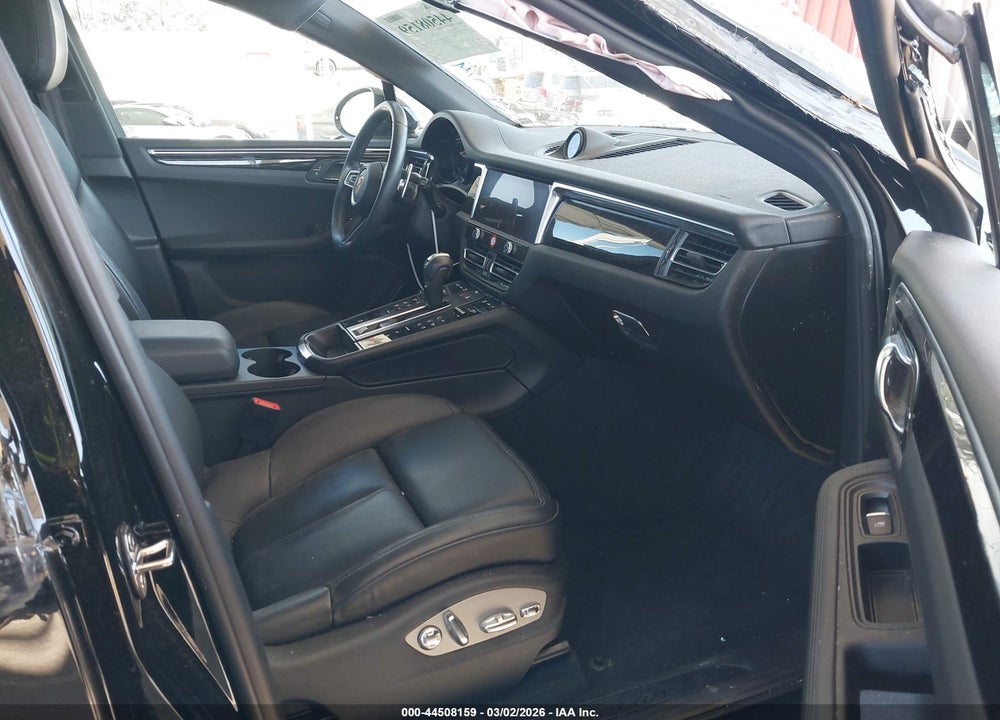2024 PORSCHE MACAN T VIN: WP1AA2A51RLB14834