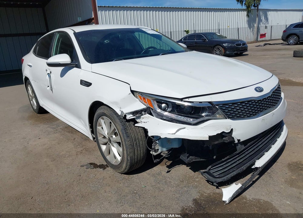 2016 KIA OPTIMA EX VIN: 5XXGU4L3XGG087415