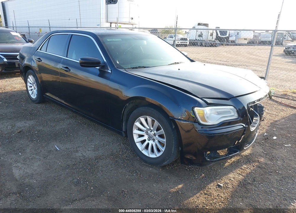 2013 CHRYSLER 300 MOTOWN VIN: 2C3CCAAG2DH527629