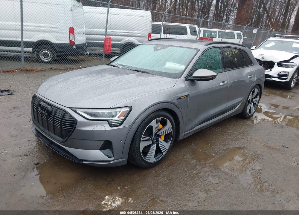 2022 AUDI E-TRON PREMIUM PLUS QUATTRO VIN: WA1LAAGE7NB008524