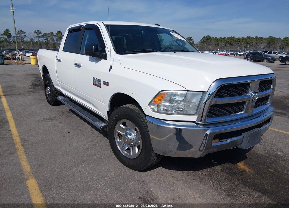2015 RAM 2500 SLT VIN: 3C6TR4DT6FG575911
