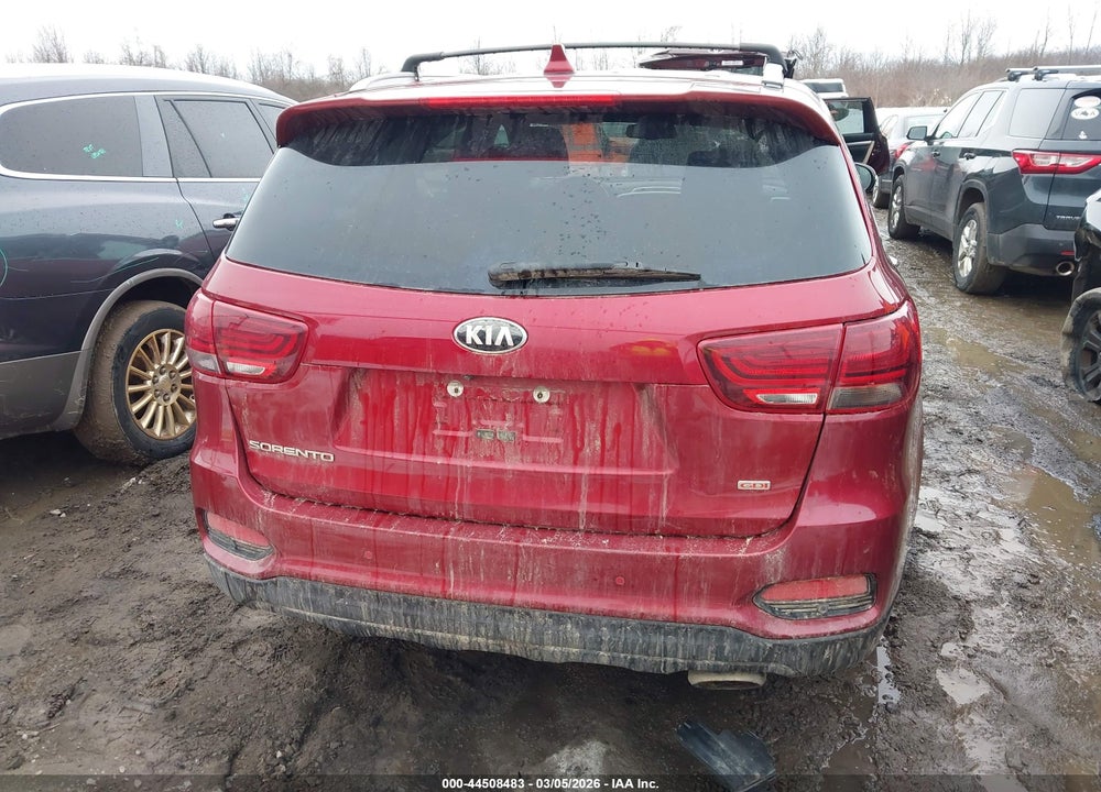 2019 KIA SORENTO 2.4L LX VIN: 5XYPGDA38KG576104