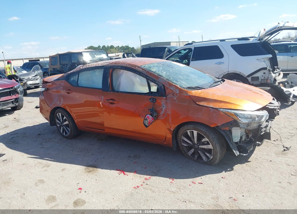 2021 NISSAN VERSA SR XTRONIC CVT VIN: 3N1CN8FV2ML845430