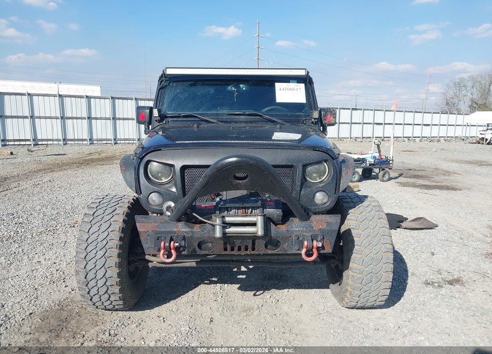 2017 JEEP WRANGLER UNLIMITED SPORT 4X4 VIN: 1C4BJWDG4HL522639