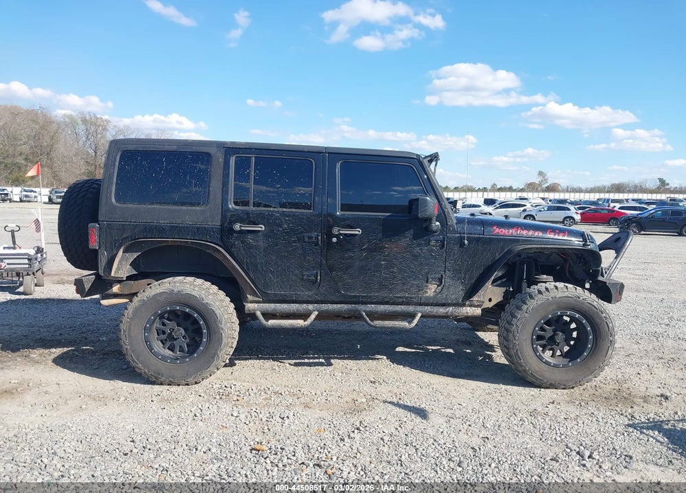 2017 JEEP WRANGLER UNLIMITED SPORT 4X4 VIN: 1C4BJWDG4HL522639