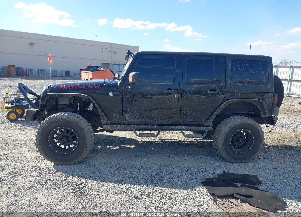 2017 JEEP WRANGLER UNLIMITED SPORT 4X4 VIN: 1C4BJWDG4HL522639