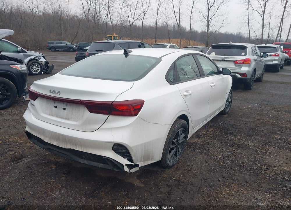 2024 KIA FORTE LXS VIN: 3KPF24ADXRE837338