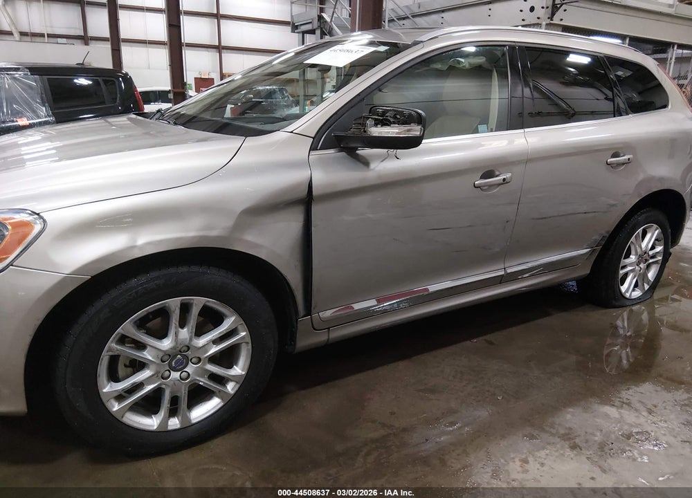 2016 VOLVO XC60 T5 PLATINUM VIN: YV4612RM9G2866977