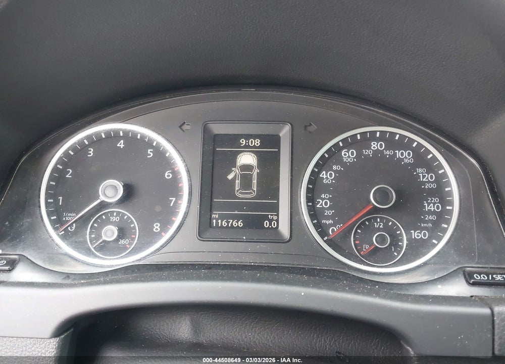 2016 VOLKSWAGEN TIGUAN SE VIN: WVGBV7AX2GW526714