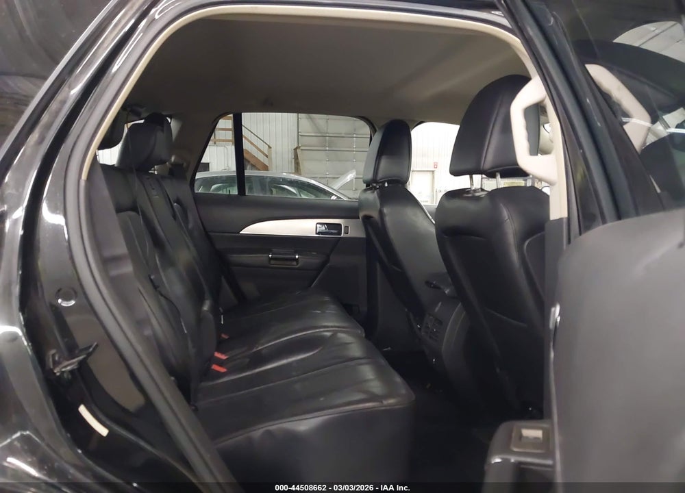2011 LINCOLN MKX VIN: 2LMDJ8JK8BBJ22796