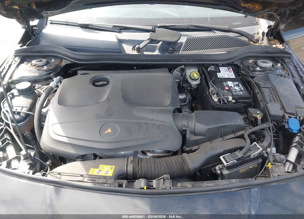 2018 MERCEDES-BENZ CLA 250 VIN: WDDSJ4EB1JN657018