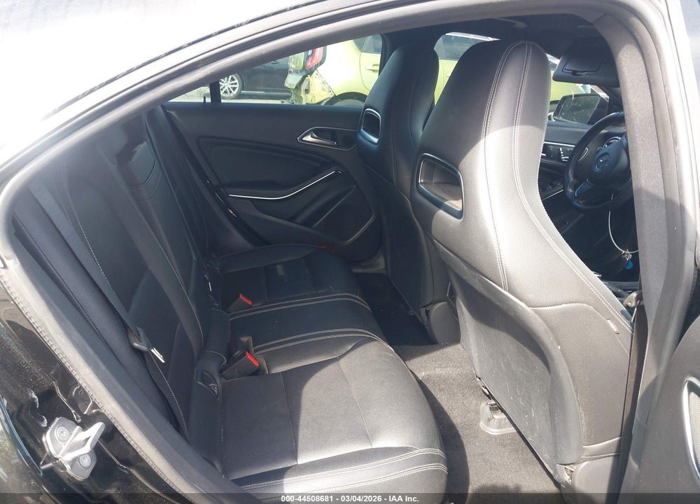 2018 MERCEDES-BENZ CLA 250 VIN: WDDSJ4EB1JN657018
