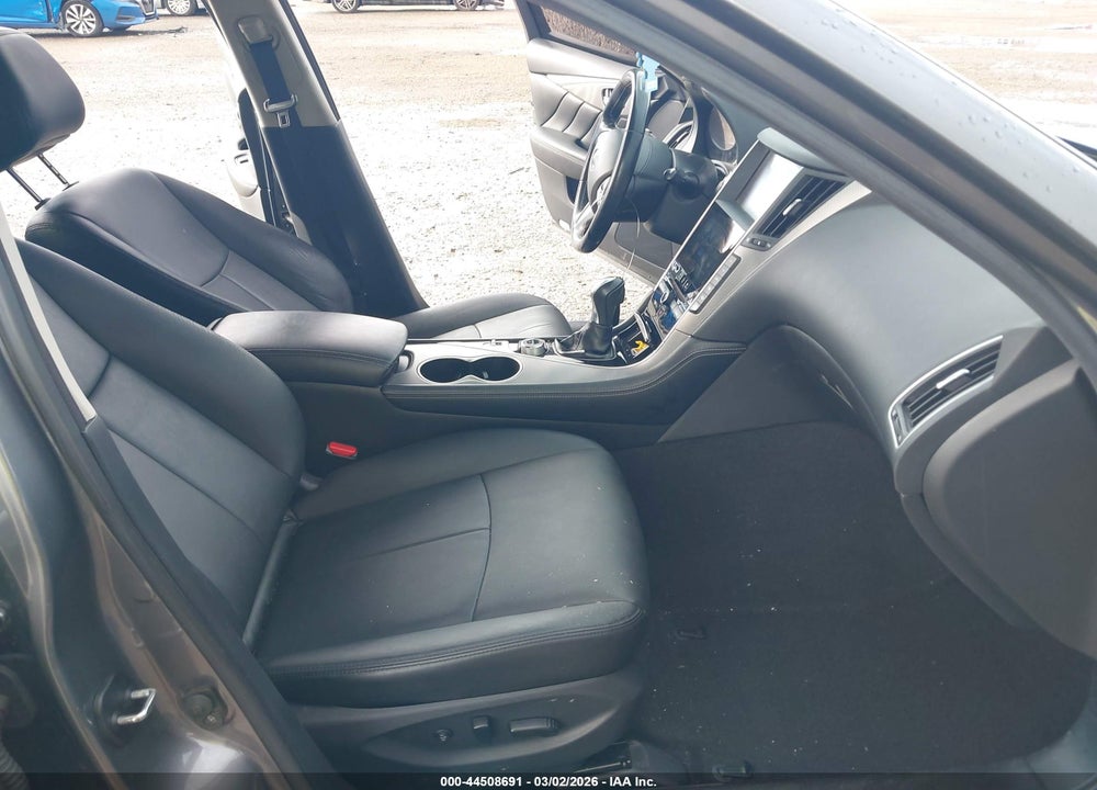 2017 INFINITI Q50 2.0T BASE VIN: JN1CV7AR6HM681745
