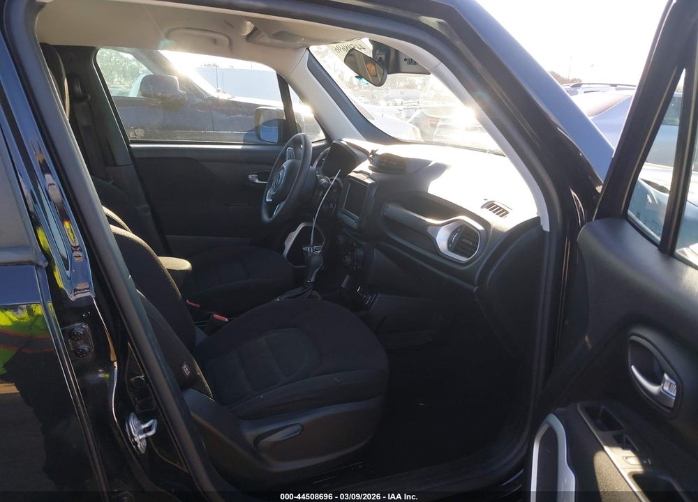 2020 JEEP RENEGADE LATITUDE FWD VIN: ZACNJAB10LPK96535