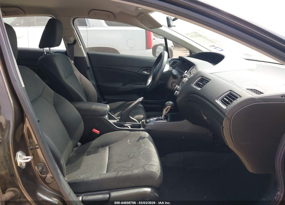 2014 HONDA CIVIC LX VIN: 2HGFB2F55EH528933