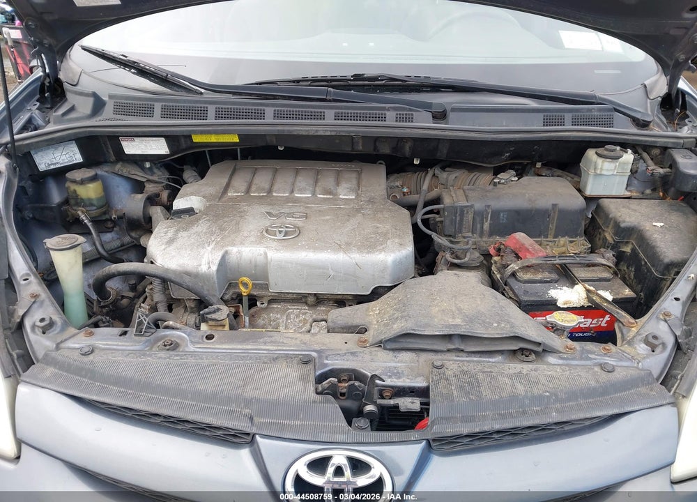 2010 TOYOTA SIENNA LE VIN: 5TDJK4CC6AS030081