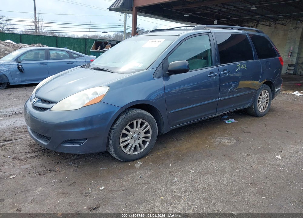 2010 TOYOTA SIENNA LE VIN: 5TDJK4CC6AS030081
