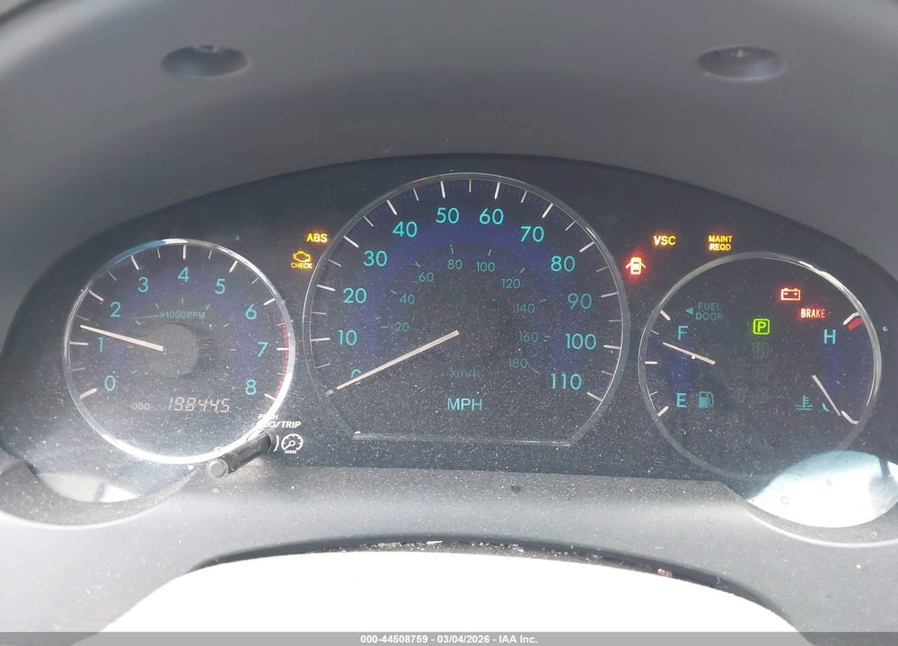 2010 TOYOTA SIENNA LE VIN: 5TDJK4CC6AS030081
