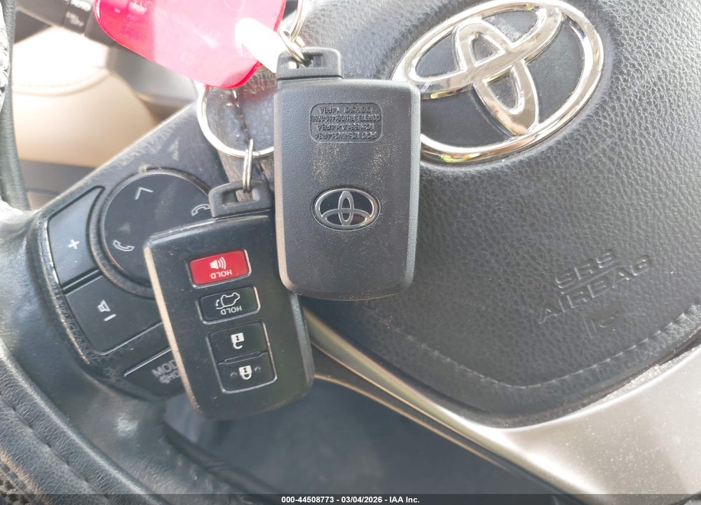 2016 TOYOTA RAV4 LIMITED VIN: JTMDFREV9GJ086499