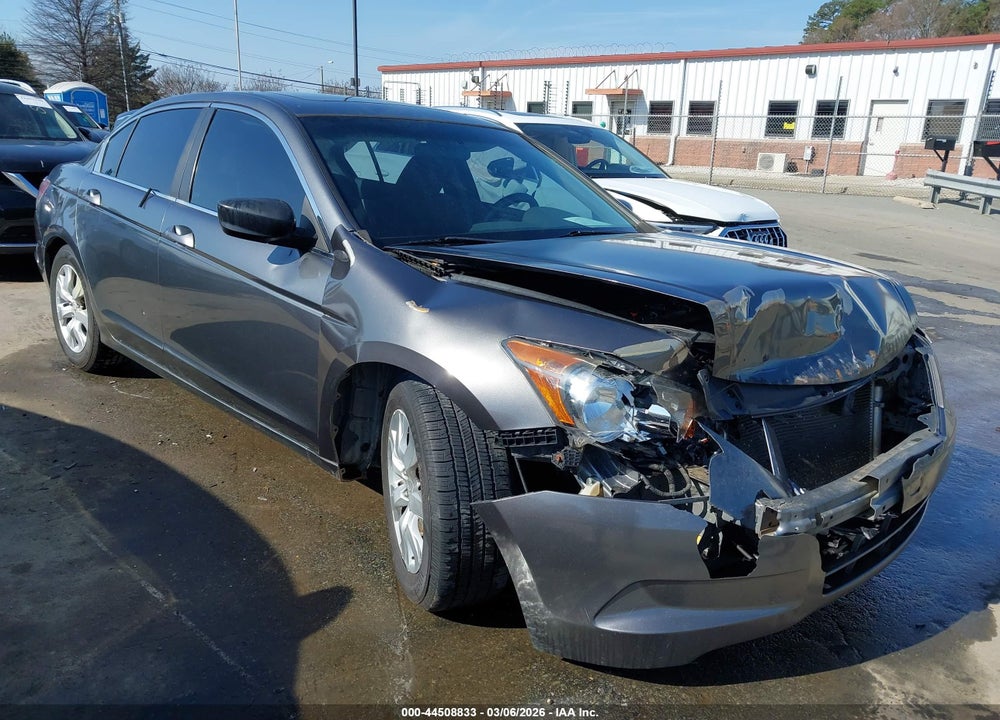 2010 HONDA ACCORD 2.4 EX VIN: 1HGCP2F74AA139389