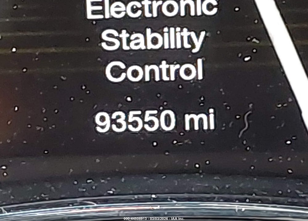 2018 DODGE DURANGO SXT AWD VIN: 1C4RDJAG2JC279786