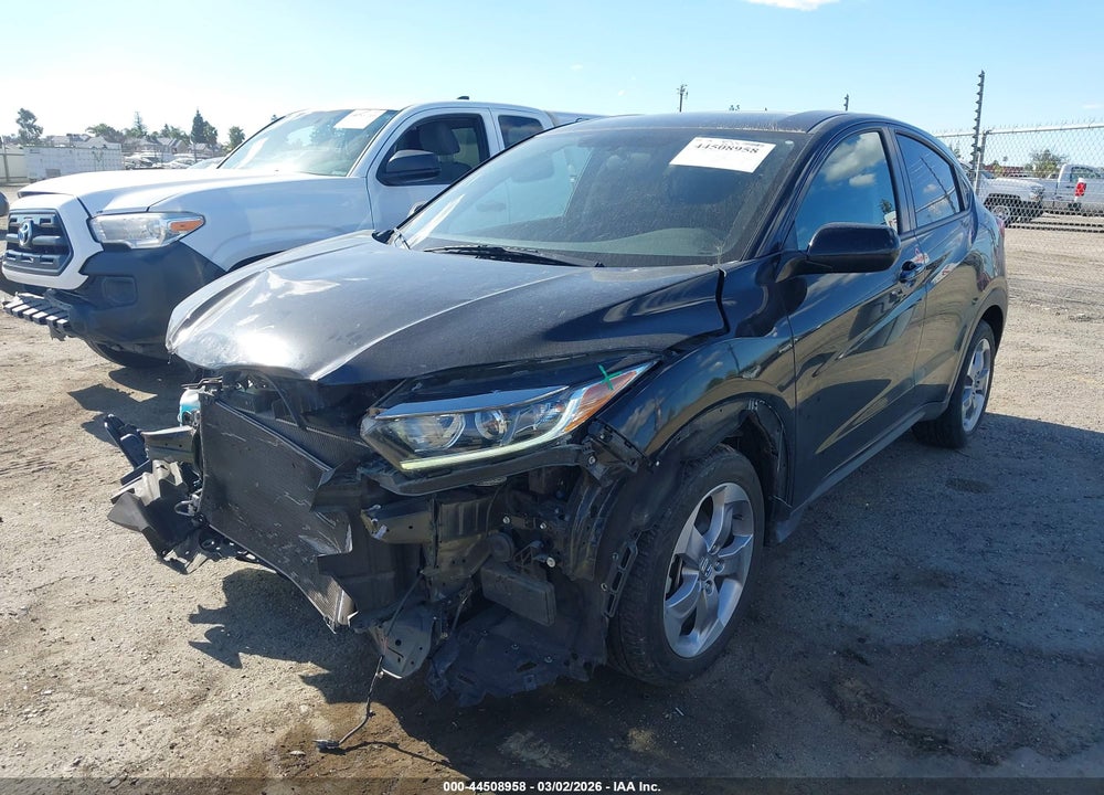 2022 HONDA HR-V 2WD LX VIN: 3CZRU5H33NM708863
