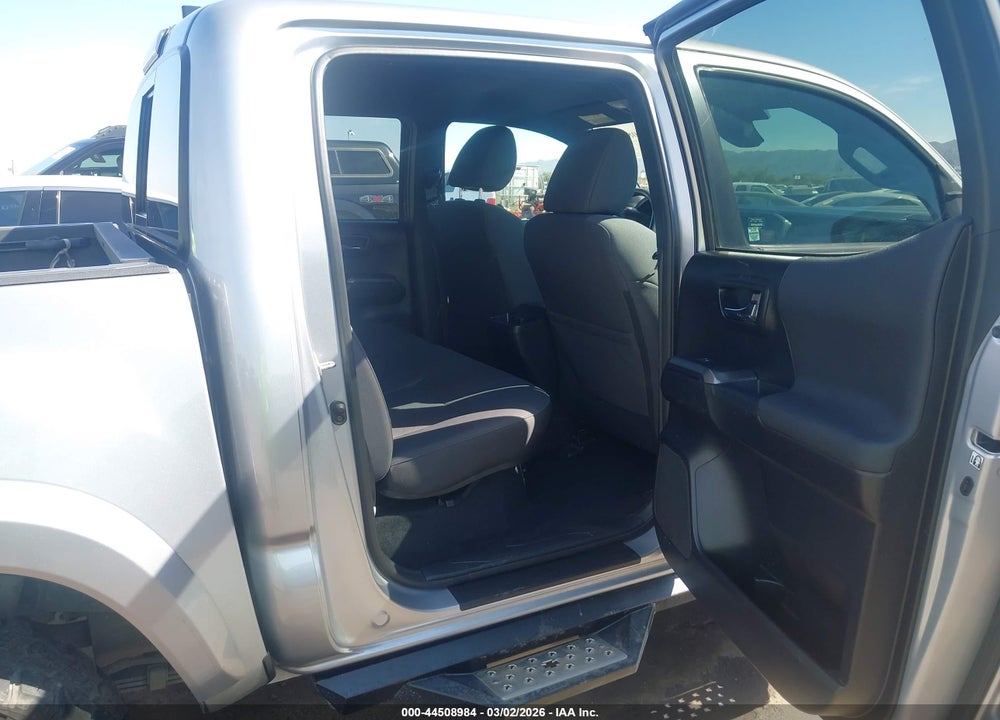 2018 TOYOTA TACOMA TRD SPORT VIN: 3TMAZ5CN2JM066255