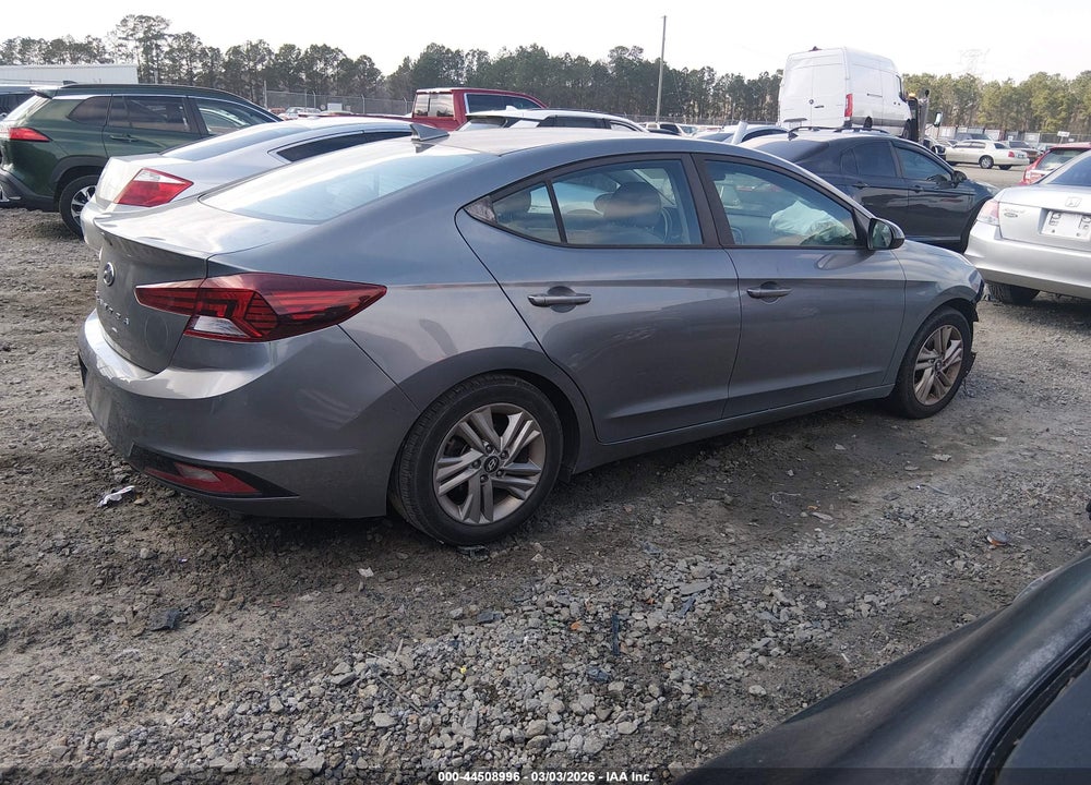2019 HYUNDAI ELANTRA SEL VIN: 5NPD84LF0KH430165