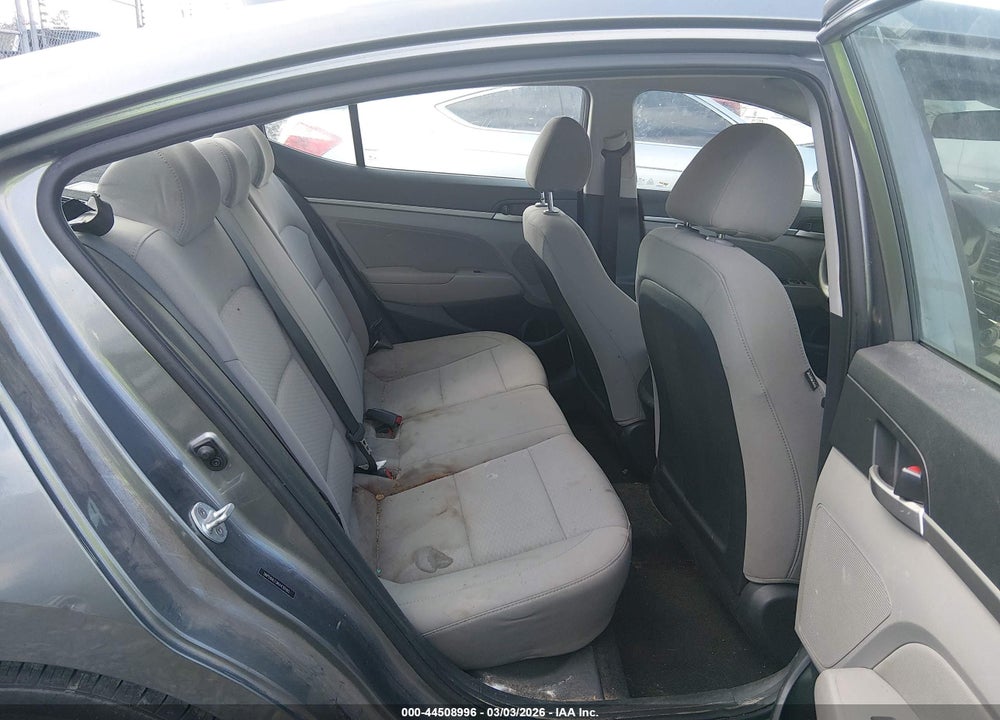 2019 HYUNDAI ELANTRA SEL VIN: 5NPD84LF0KH430165