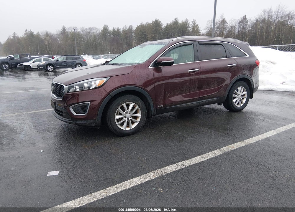 2016 KIA SORENTO 2.4L LX VIN: 5XYPGDA31GG133932
