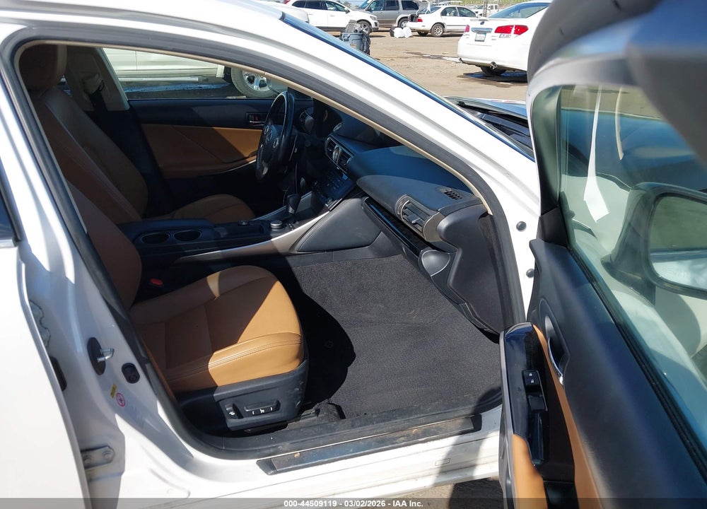 2016 LEXUS IS 200T VIN: JTHBA1D27G5024184