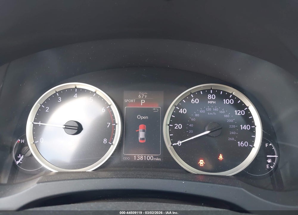 2016 LEXUS IS 200T VIN: JTHBA1D27G5024184
