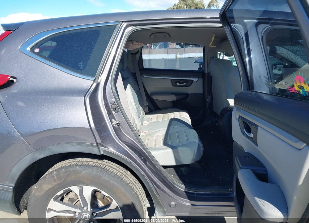 2017 HONDA CR-V LX VIN: 7FARW5H31HE007719