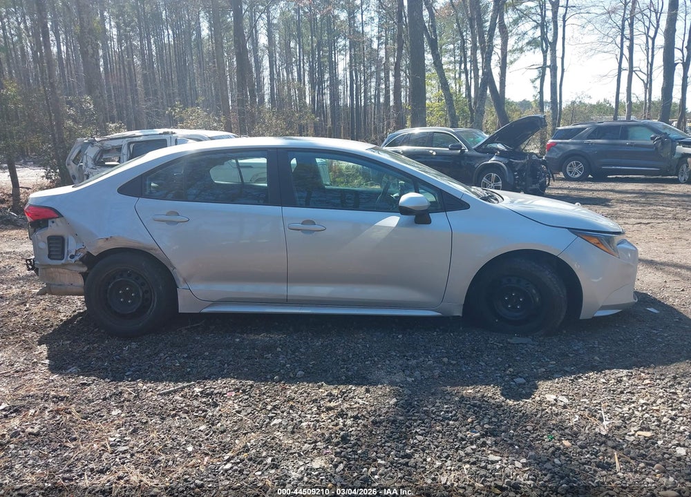 2022 TOYOTA COROLLA LE VIN: 5YFEPMAE0NP347327