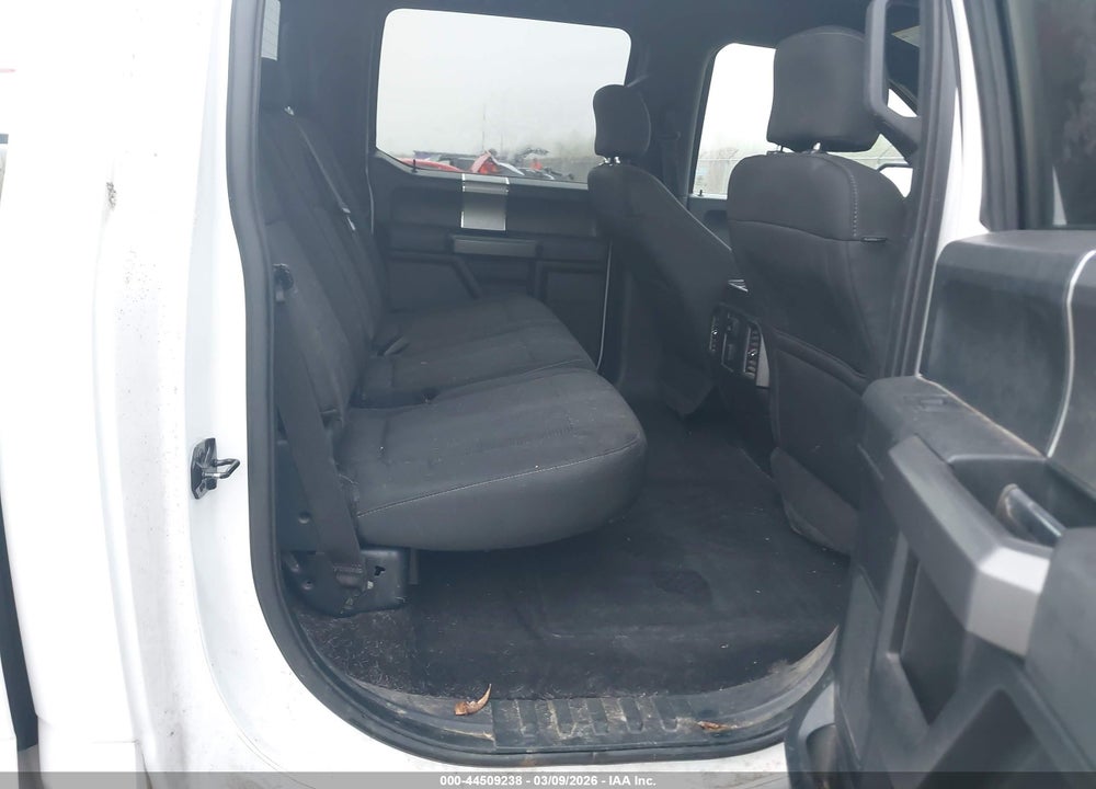 2016 FORD F-150 XLT VIN: 1FTEW1EF4GKD69952