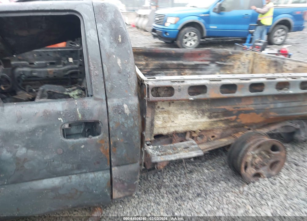 2002 CHEVROLET SILVERADO 1500 VIN: 1GCEK14V92Z272489