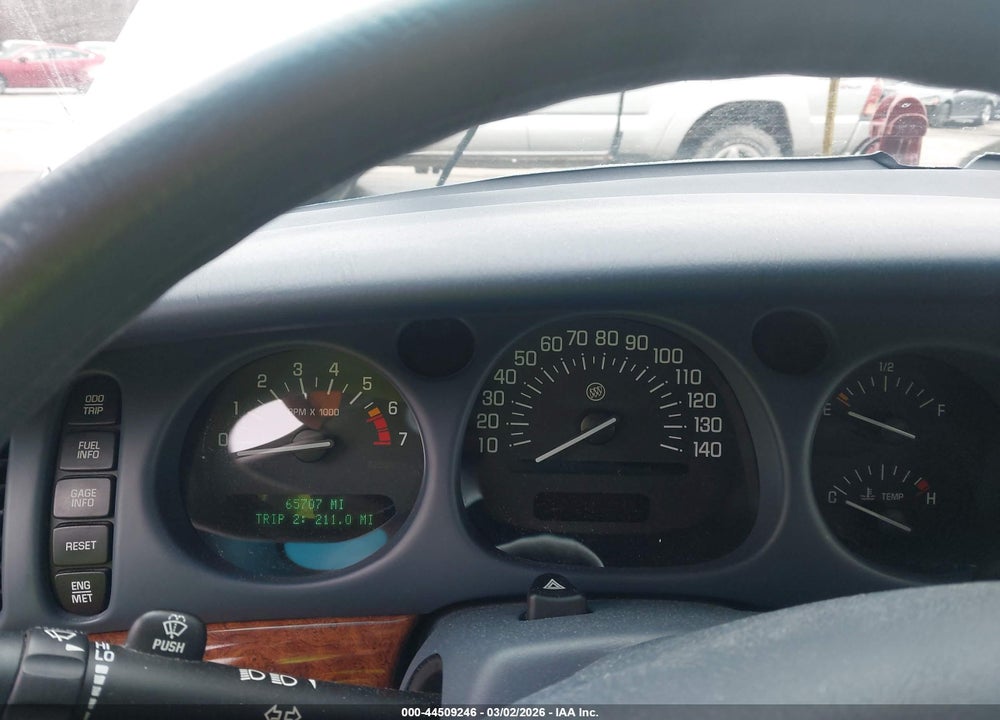2001 BUICK LESABRE LIMITED VIN: 1G4HR54K21U182016