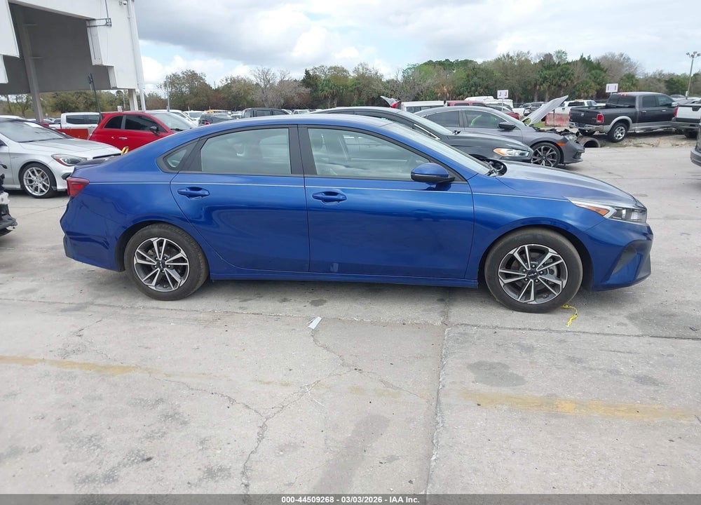 2024 KIA FORTE LXS VIN: 3KPF24AD0RE824422