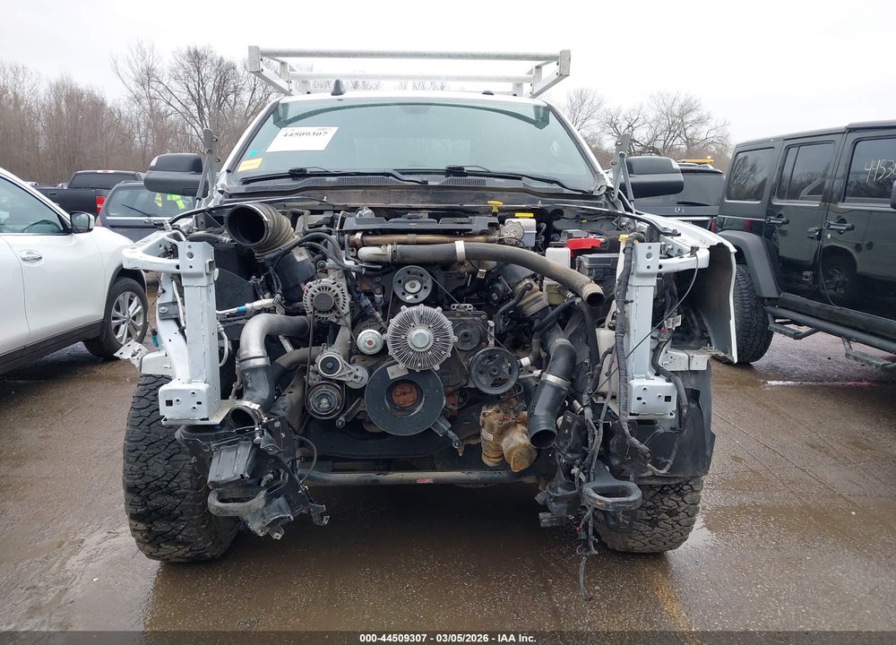 2022 RAM 3500 TRADESMAN  4X4 8' BOX VIN: 3C63R3GL0NG276953