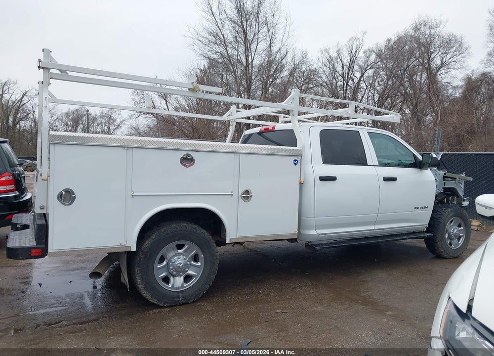 2022 RAM 3500 TRADESMAN  4X4 8' BOX VIN: 3C63R3GL0NG276953
