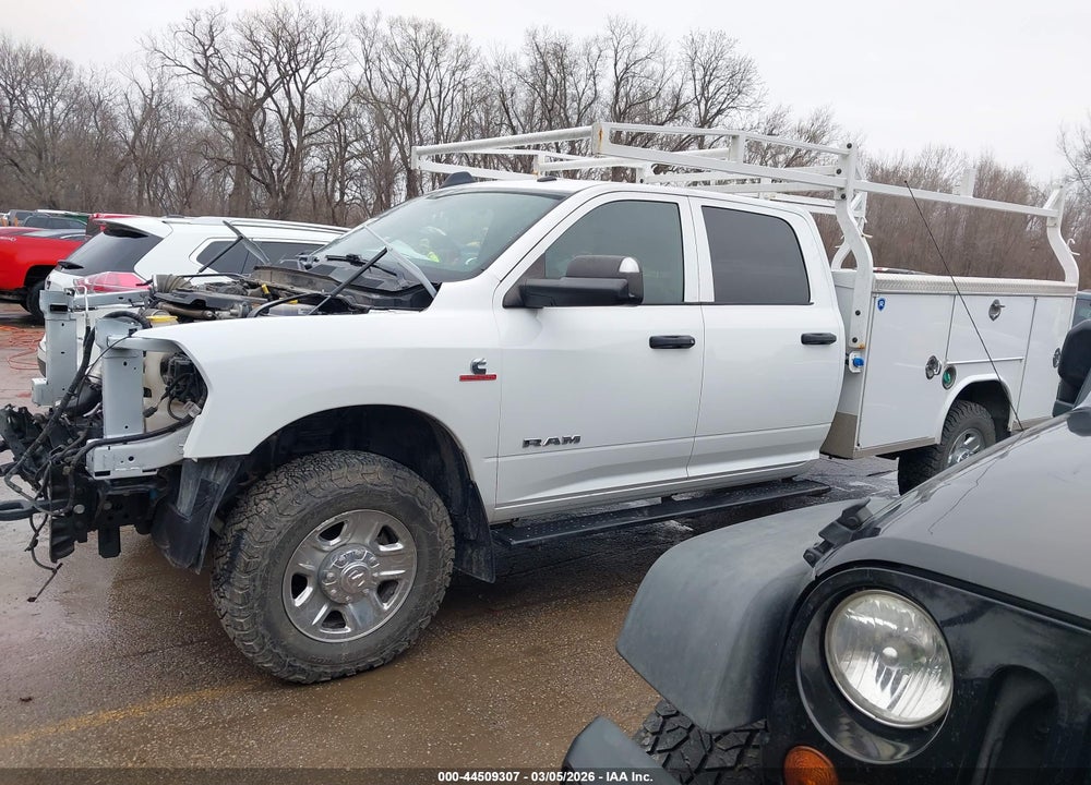 2022 RAM 3500 TRADESMAN  4X4 8' BOX VIN: 3C63R3GL0NG276953