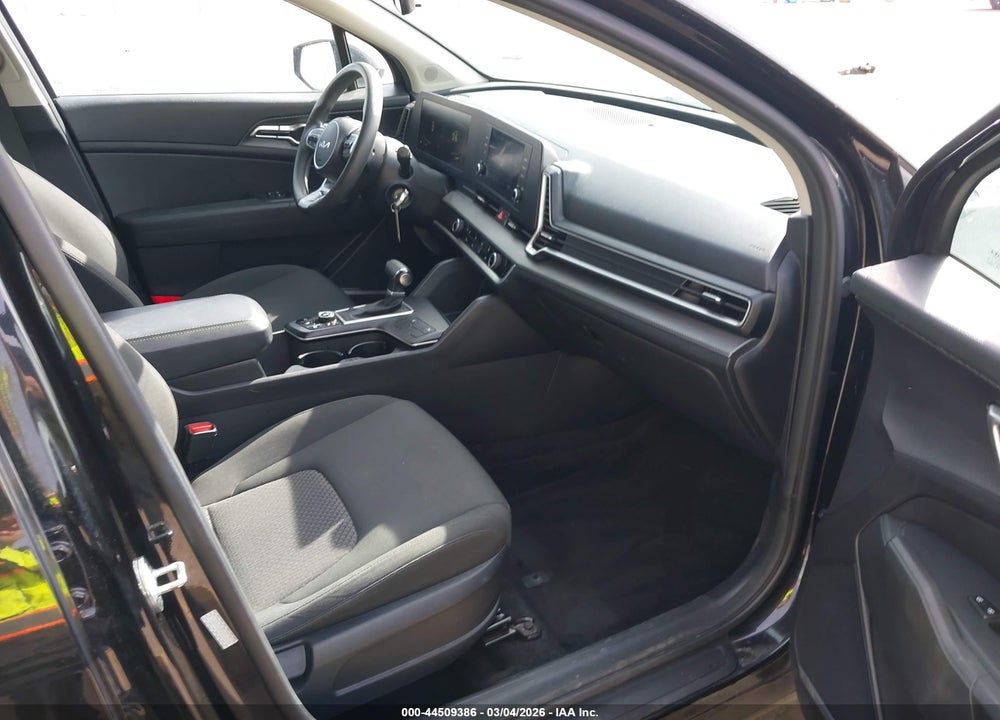 2023 KIA SPORTAGE LX VIN: KNDPUCAF9P7166736