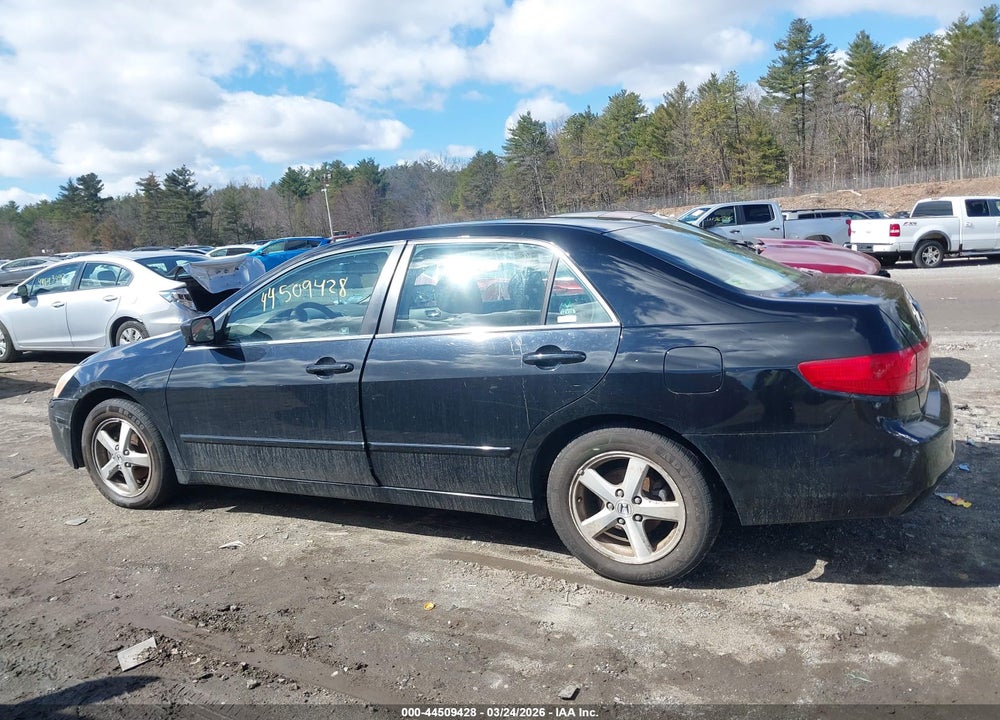 2005 HONDA ACCORD 2.4 EX VIN: 1HGCM56755A046171