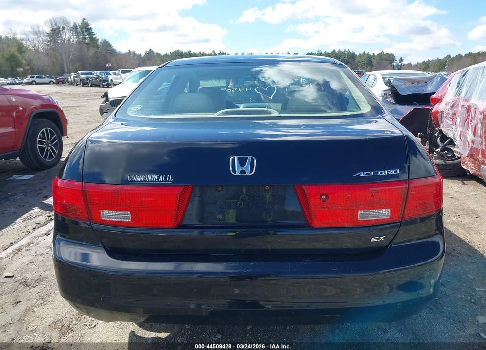2005 HONDA ACCORD 2.4 EX VIN: 1HGCM56755A046171