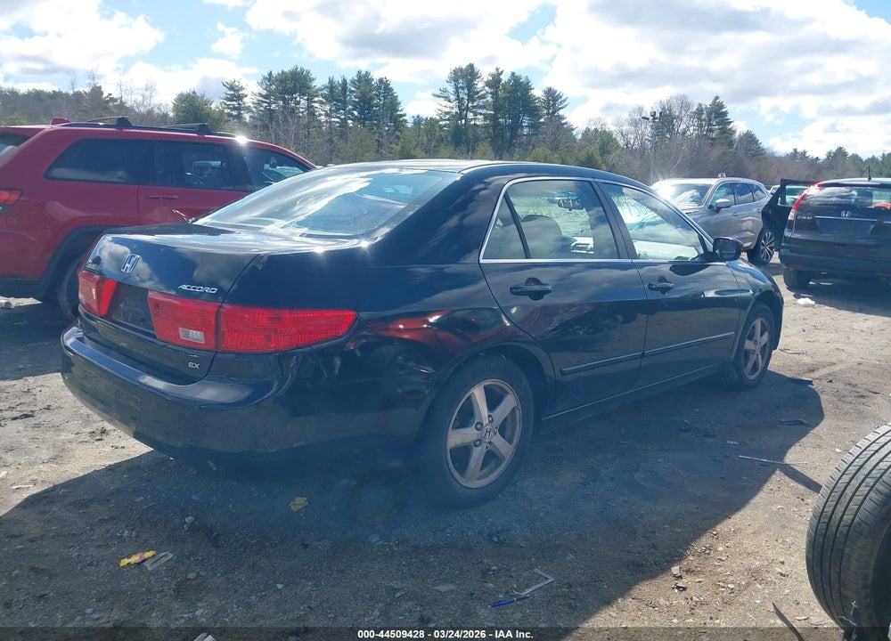2005 HONDA ACCORD 2.4 EX VIN: 1HGCM56755A046171
