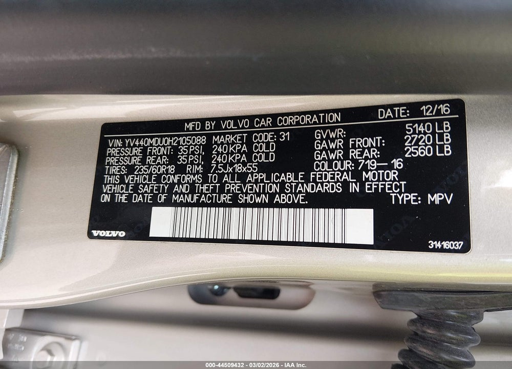 2017 VOLVO XC60 T5 INSCRIPTION VIN: YV440MDU0H2105088