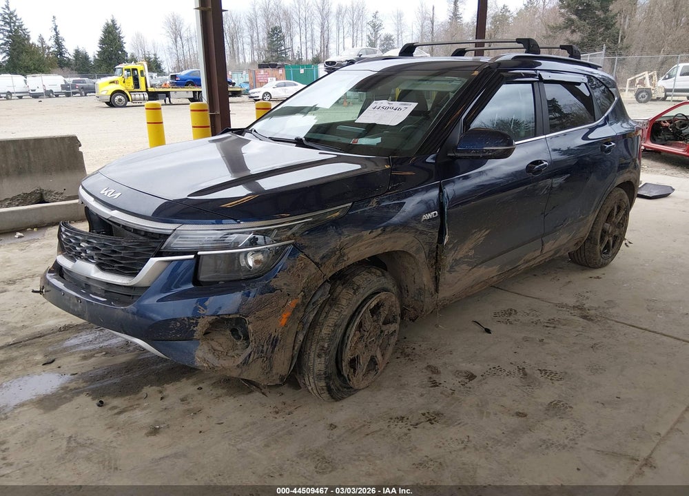 2023 KIA SELTOS EX VIN: KNDERCAA9P7437095