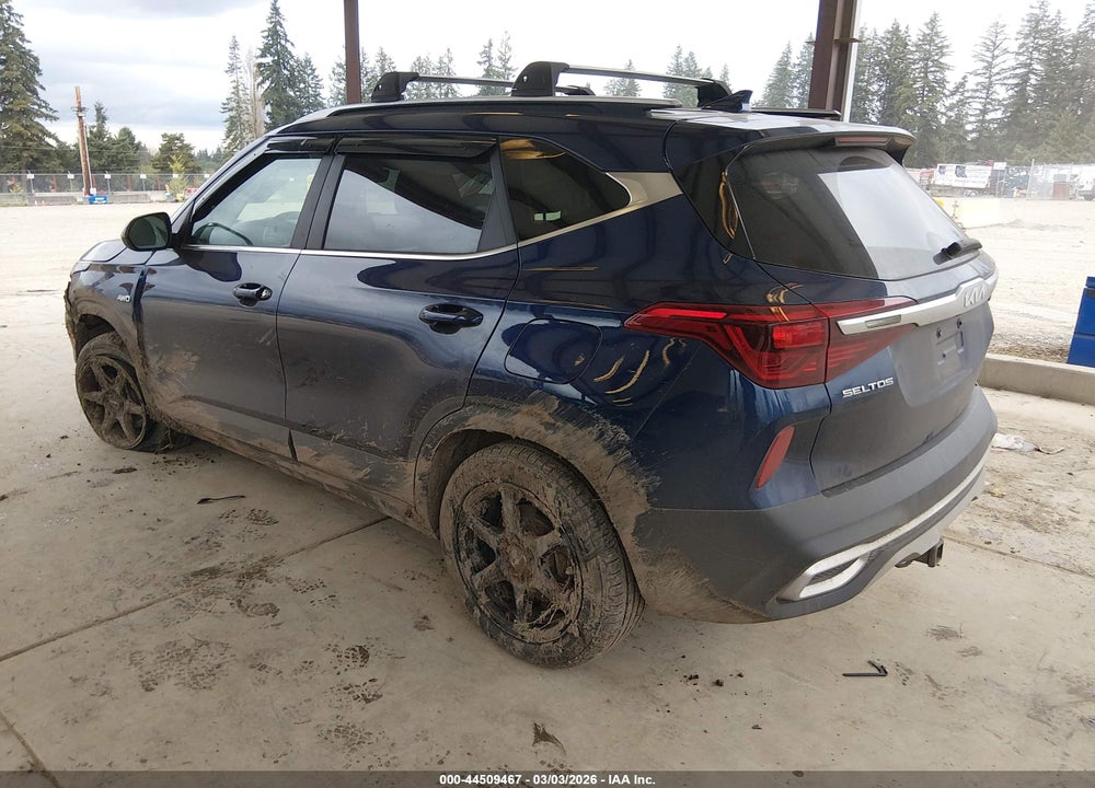 2023 KIA SELTOS EX VIN: KNDERCAA9P7437095