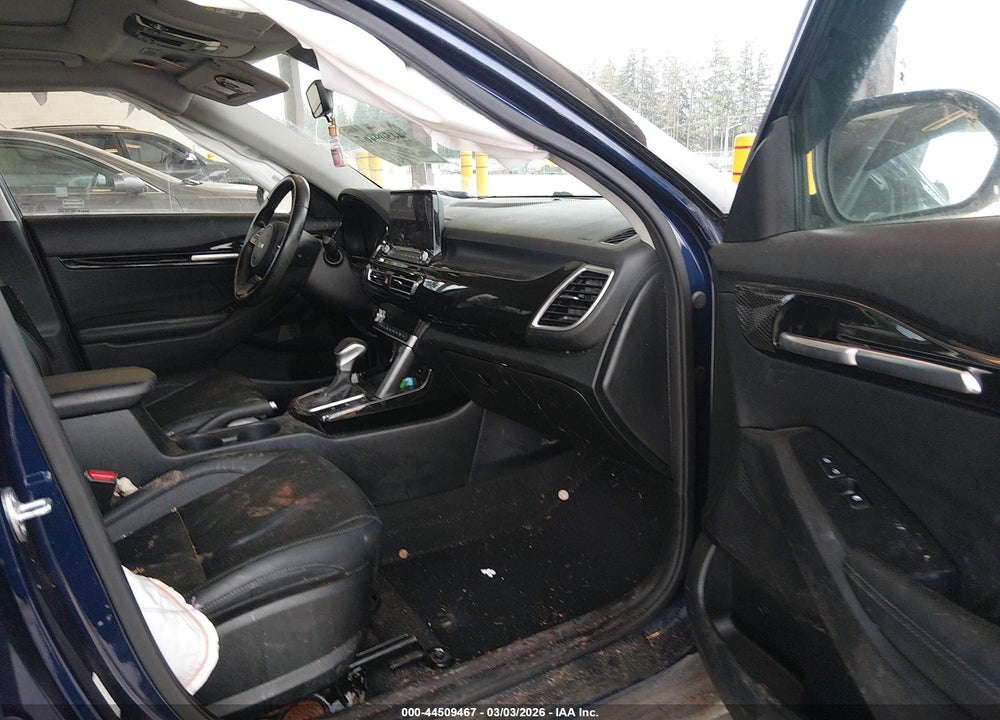 2023 KIA SELTOS EX VIN: KNDERCAA9P7437095