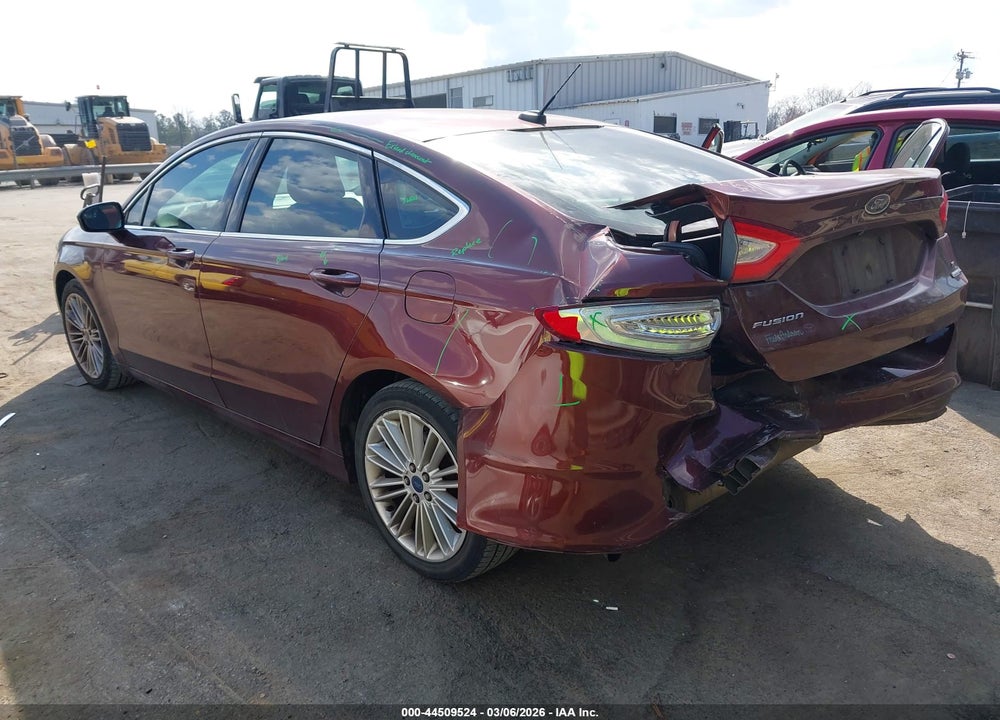 2015 FORD FUSION SE VIN: 3FA6P0T92FR256980